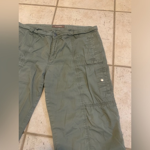 Denver Hayes Hanna High-Rise Crop/Capri Cargo Pants Size 12 - Olive Green - Picture 3 of 8